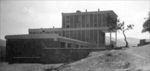 Philippeville Août 1955 - Ecole des filles, Cité Indigène